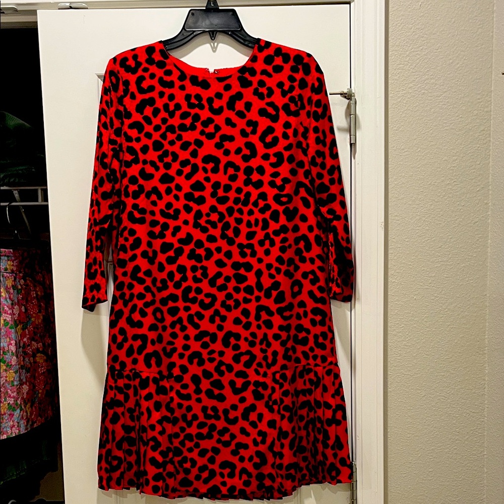 NWOT‎ Ann Taylor Red and Black Leopard Print 3/4 Sleeve Dress